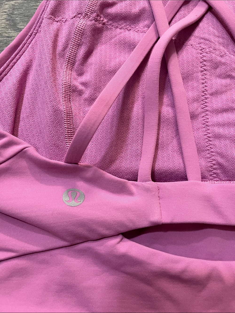 Lululemon Free To Be Serene Bra High Neck Long Line - Picture 4 of 6